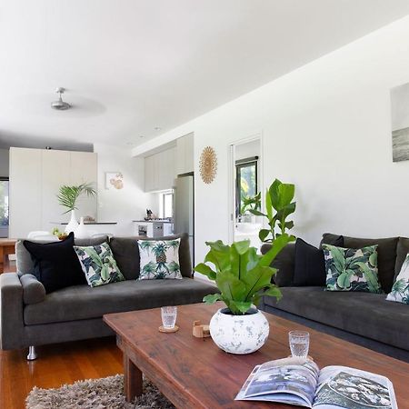 Lily Pad At Byron Bay Villa Bagian luar foto